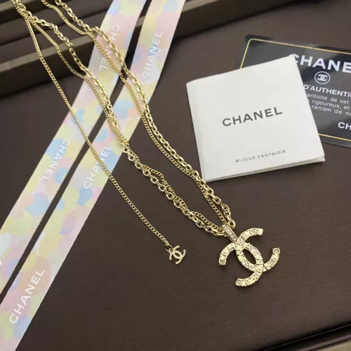 Double C letter Necklace